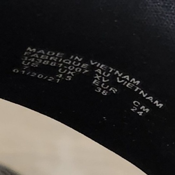 Nike Slides Women's Black Rose Gold Logo Comfort Sport Sandals‎ Size 7 - Picture 3 of 3